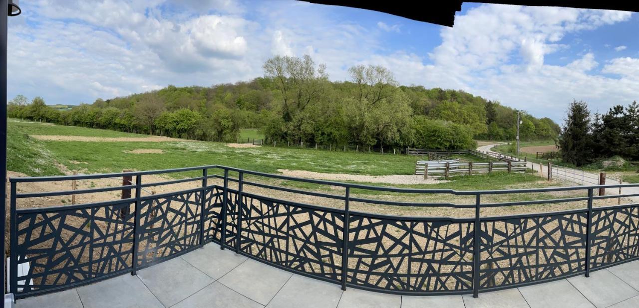 Willa Au Coeur De La Ferme 2 Lacroix-sur-Meuse Zewnętrze zdjęcie